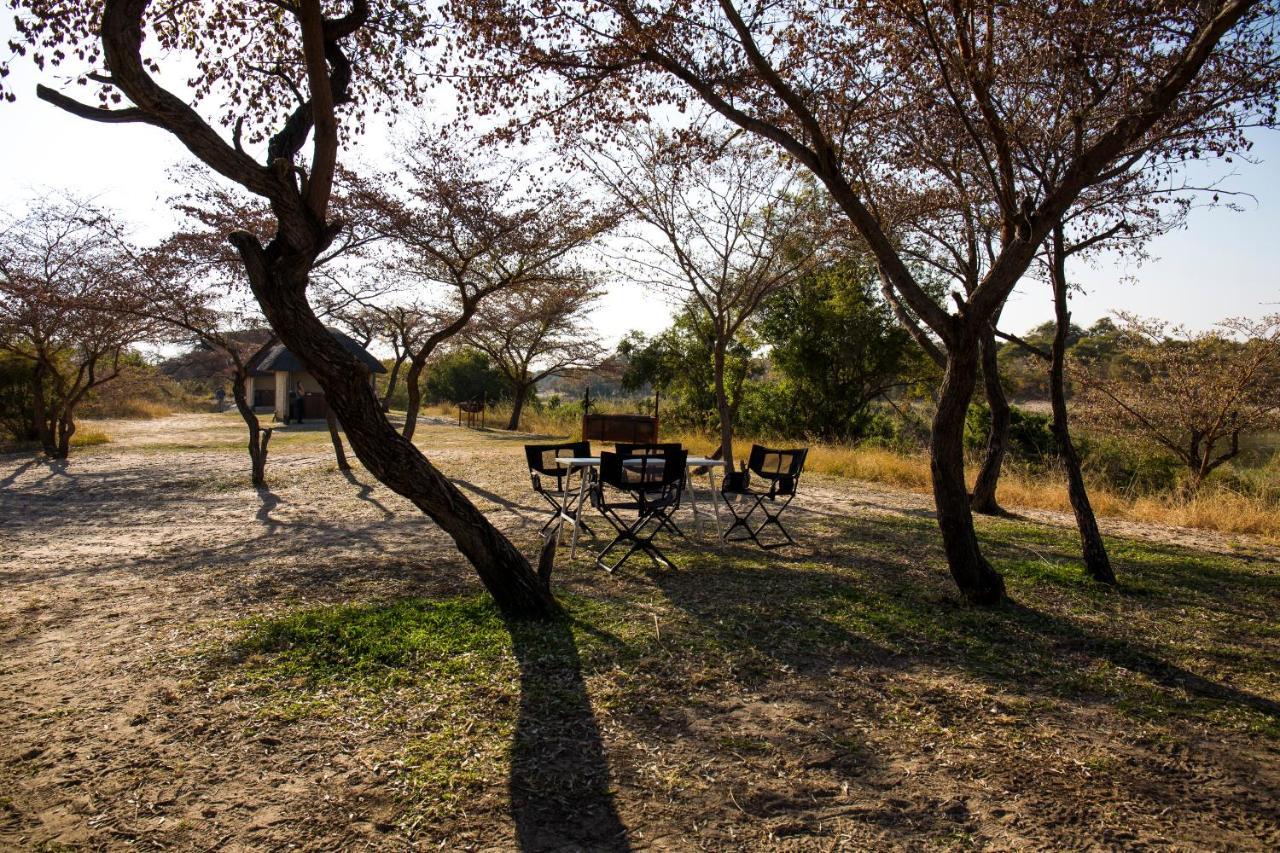 Hakusembe River Campsite Rundu Bagian luar foto